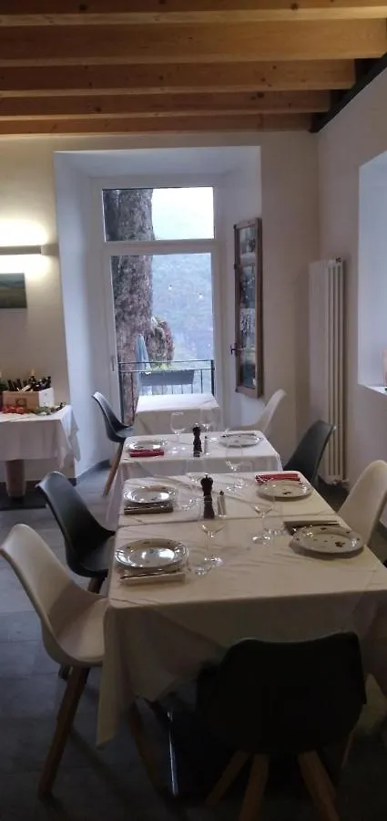 Foresteria B&B Vecchiascuola Pianazzola Chiavenna Bed and breakfast